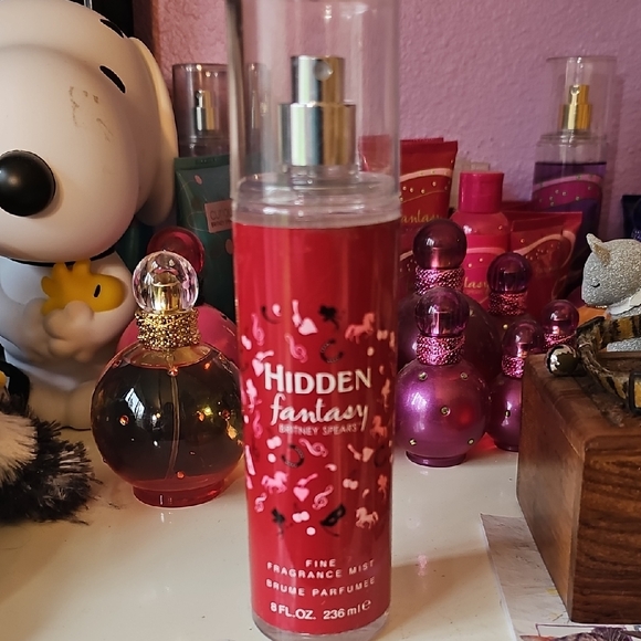 Britney Spears Other - Britney Spears Hidden Fantasy Red Fragrance Mist